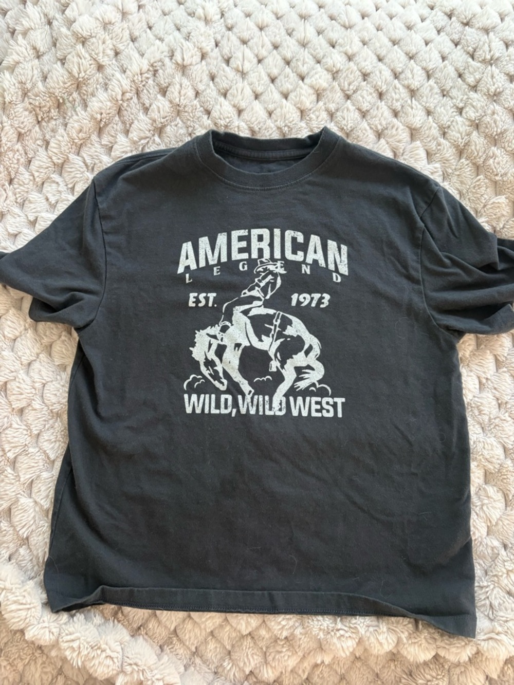 T-shirt - Picture 2 of 2